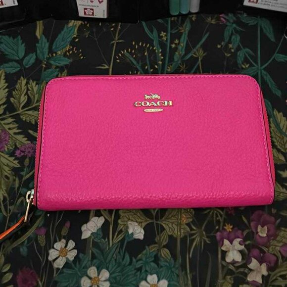Coach Medium ID Zip Wallet w/colorblock interior C5895 NEON! - Picture 1 of 11